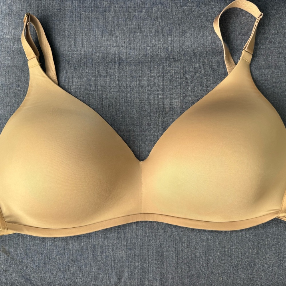 Soma Vanishing 360 Wireless Bra
